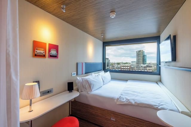 Room, 1 King Bed (High Floor)