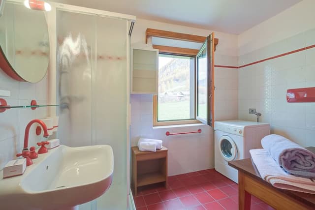 Family Apartment, Multiple Bedrooms, 2 Bathrooms (Stella Alpina)