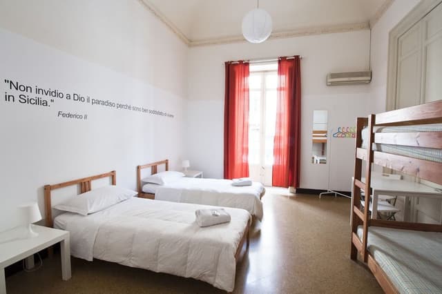 Shared Dormitory, Mixed Dorm