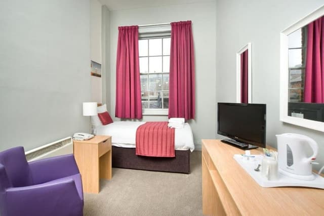 Single Room