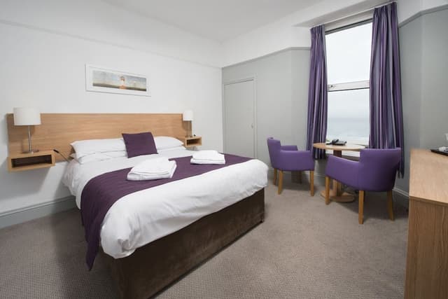 Double Room (with Sea View)