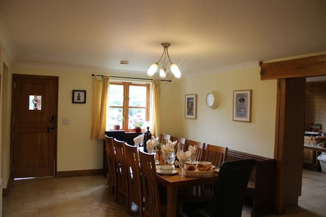 House, 5 Bedrooms