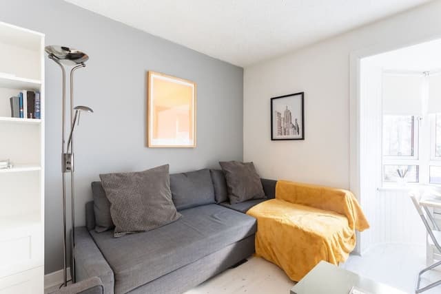 Basic Apartment, Private Bathroom