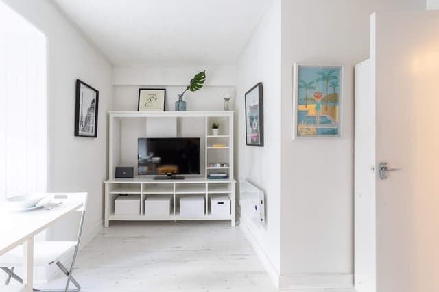 Basic Apartment, Private Bathroom