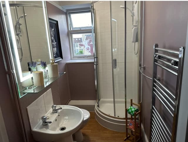 Twin room-Standard-Private Bathroom-Separate Private Bathroom