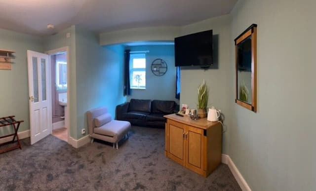 Standard Suite, Ensuite
