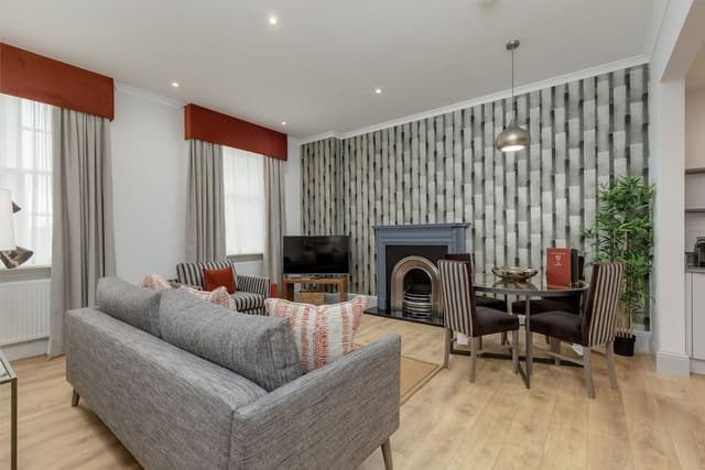 Superior Apartment, 2 Bedrooms (Castle View)