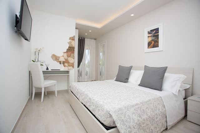 Classic Double Room, 1 Queen Bed