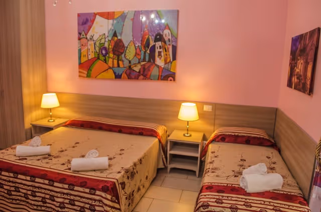 Standard Triple Room