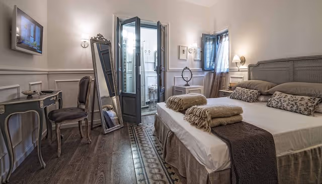 Deluxe Double Room, Private Bathroom, Garden Area (Nòstos)