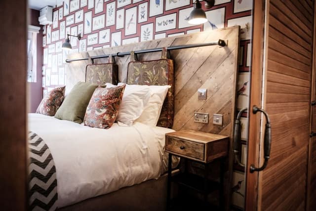 Comfy King or Twin Room