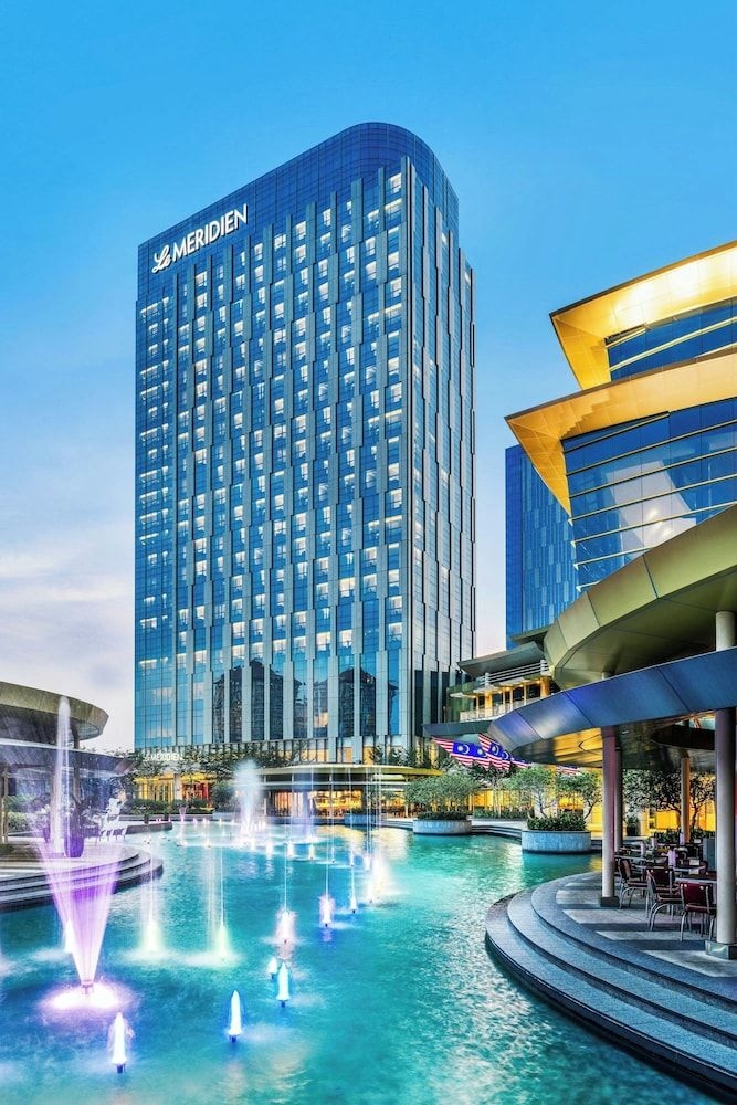 เลอเมรีเดียง ปุตราจายา (Le Meridien Putrajaya)1