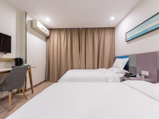 HOM - Twin Bed Room