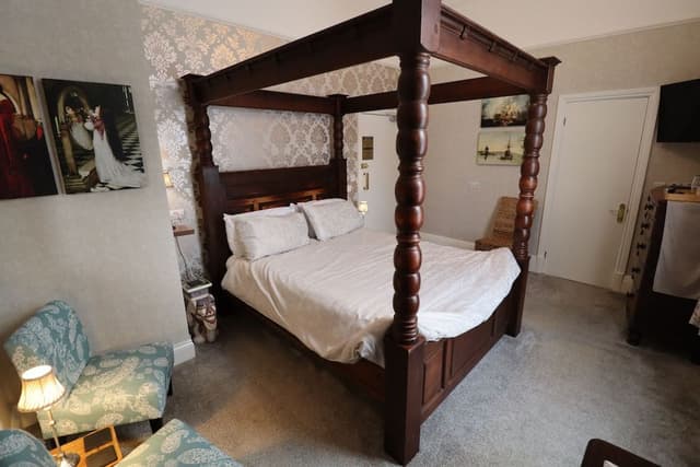 Double Room (Four Poster Bedroom)