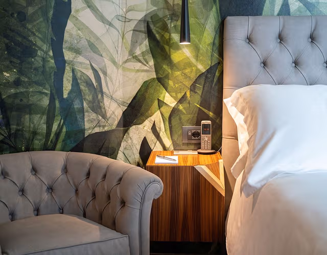 Junior Suite, Lake View, Annex Building (in grotta)