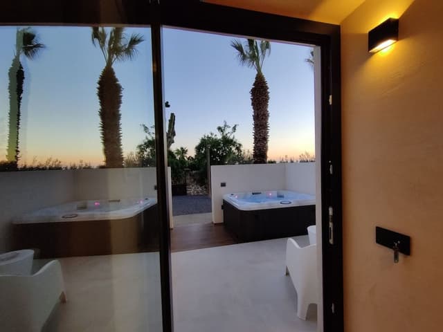 Luxury Suite