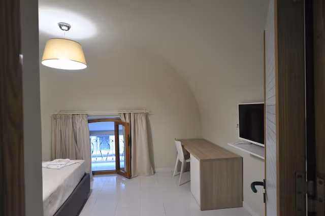 Family Quadruple Room, 2 Bedrooms, Bathtub