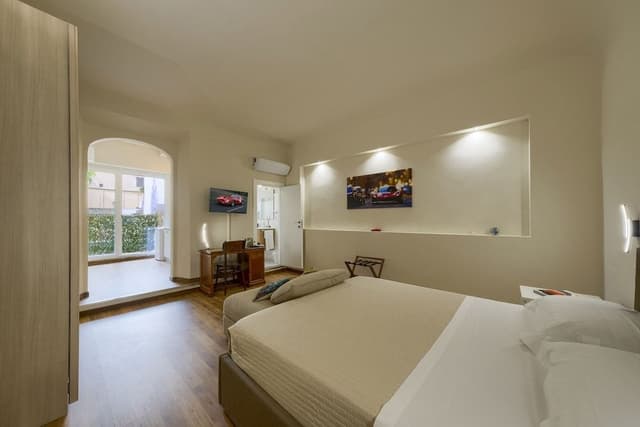 Executive Suite