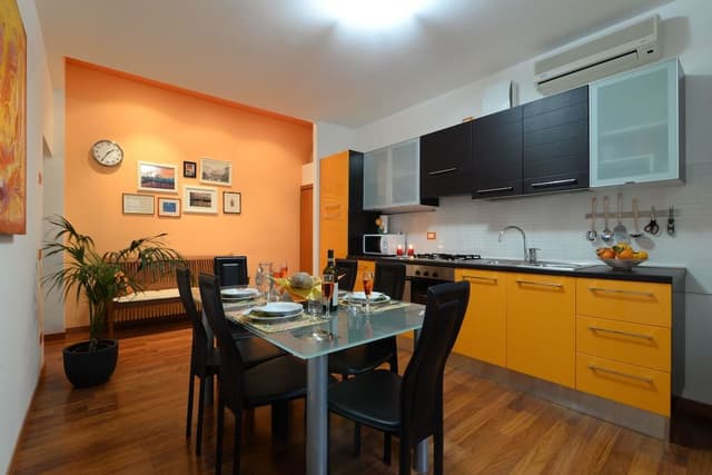 Deluxe Apartment (up to 4 people)
