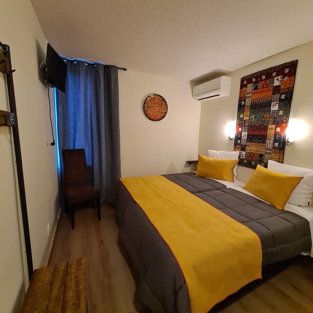 Classic Twin Room