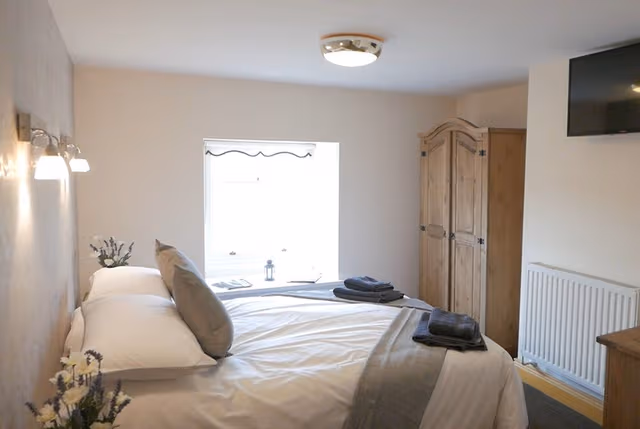 Double or Twin Room (with Shower)
