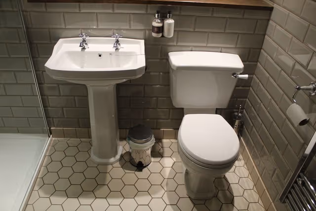 Standard Double Room, Ensuite