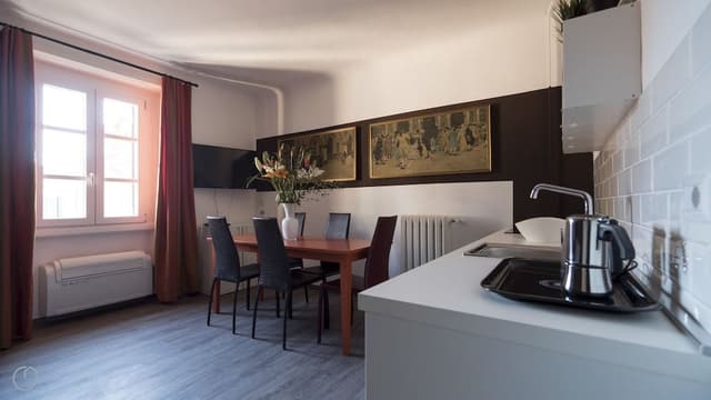 Grand Apartment, 1 Bedroom (Via Melzo, 12)
