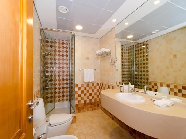Deluxe Five-Bedroom Villa