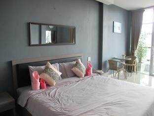 Smile House 30