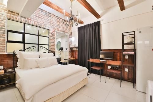 เฟบรูเอรี่ บูทีค โฮเต็ล ฮวางกุม (February Boutique Hotel Hwanggeum)2