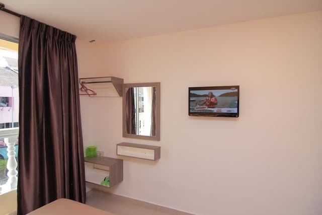 Deluxe Quadruple Room, 2 Queen Beds