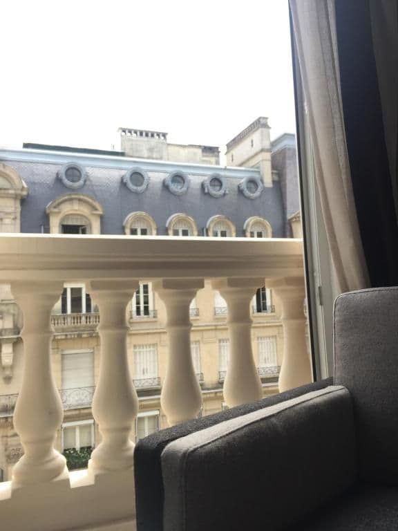 Executive Queen Room
