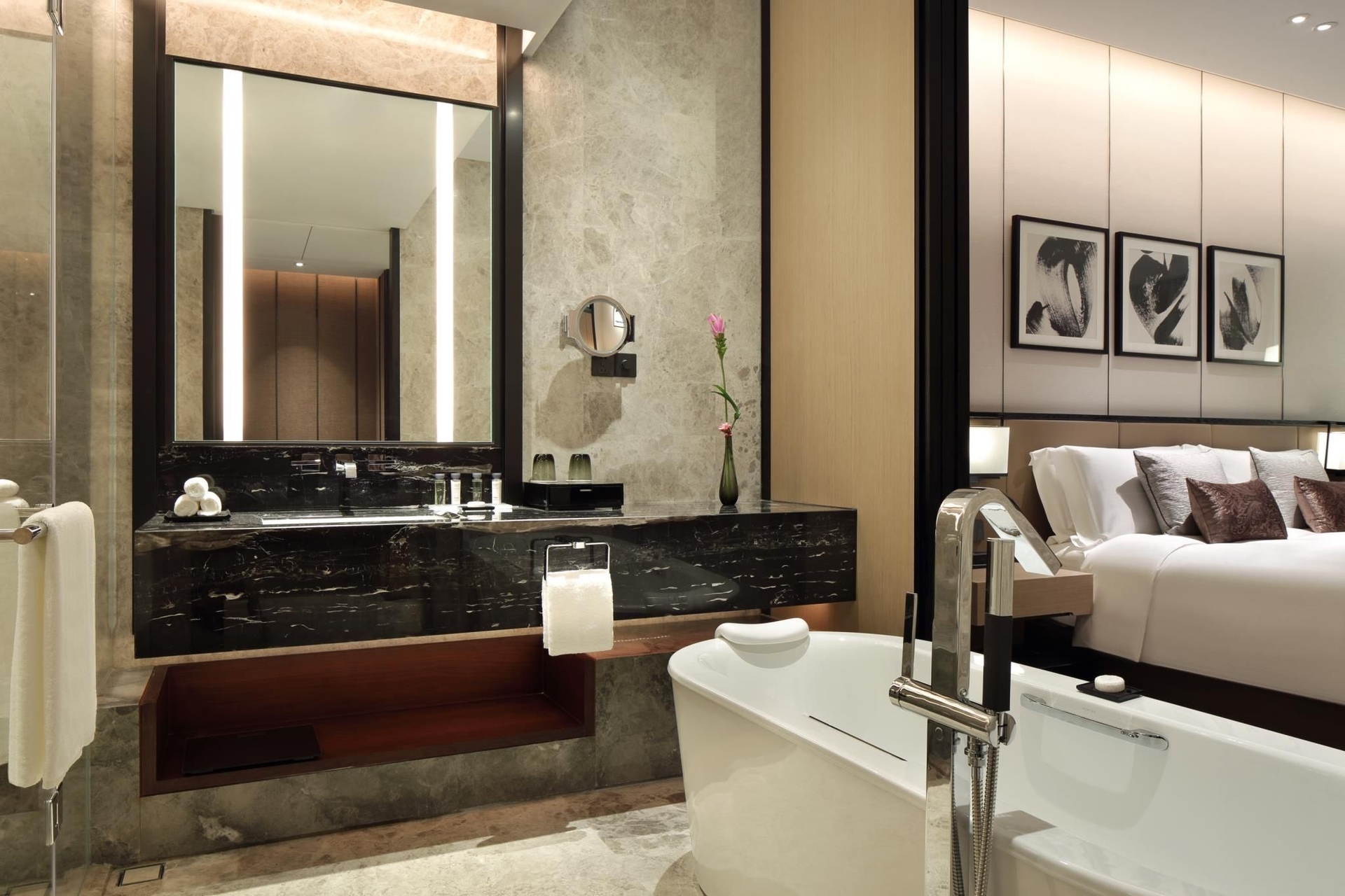 อินเตอร์คอนติเนนตัล เซี่ยงไฮ้ หงเฉียว เอ็นอีซีซี (InterContinental Shanghai Hongqiao NECC)3