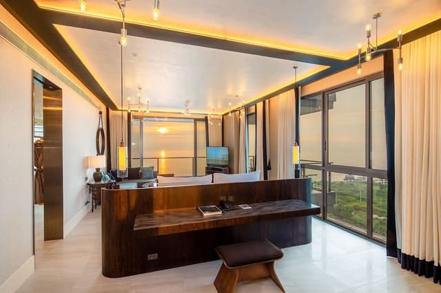 BaBa Grand Ocean Suite Corner