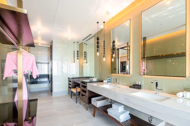 BaBa Grand Ocean Suite Corner
