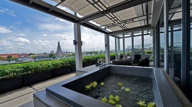 Riva Arun Grand Deluxe Jacuzzi