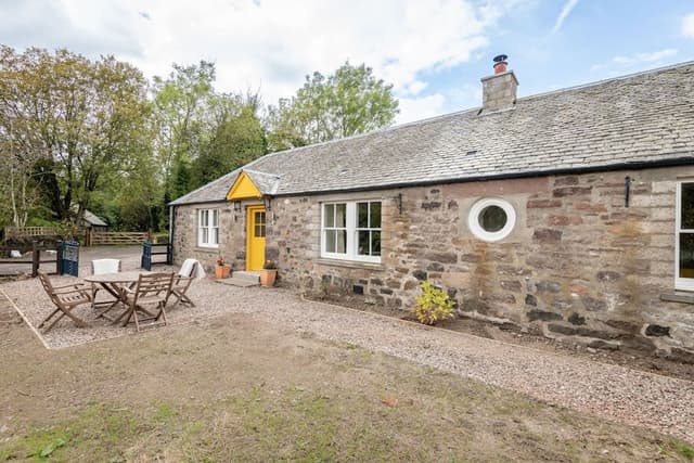 Romantic Cottage