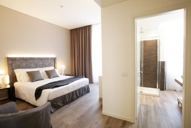 Junior Double Room, Terrace, Partial Lake View