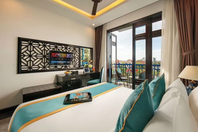 Deluxe Garden Double/Twin Room with Balcony