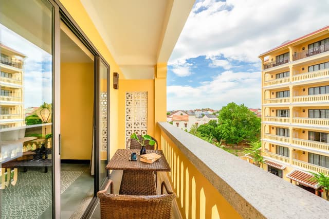 Deluxe Balcony