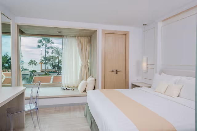 Deluxe Double or Twin Room