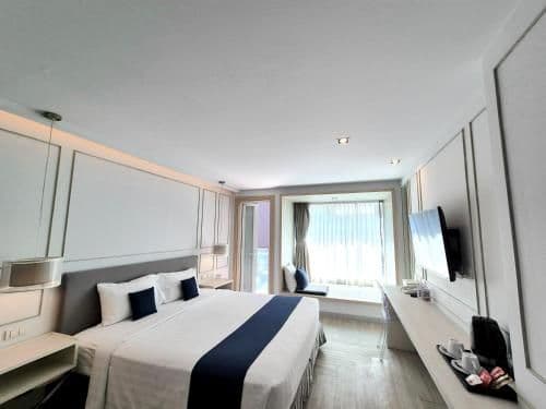 Deluxe Double or Twin Room