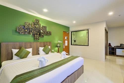 Deluxe Double or Twin Room
