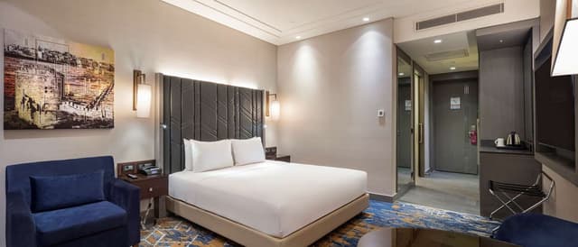 KING EXECUTIVE ROOM WITH SEA VIEW