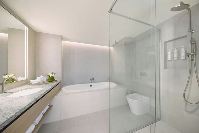 Suite, 1 Bedroom, City View (Balcony)