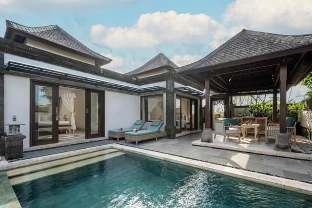 Two-Bedroom Sky Infinity Pool Villa