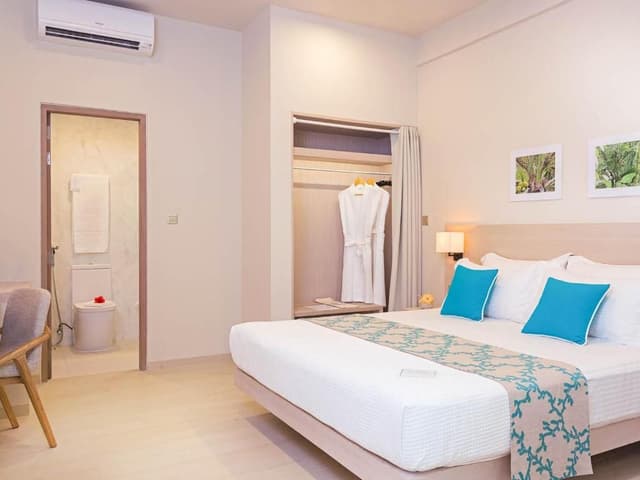 Garden View Room
