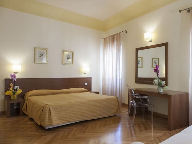 Deluxe Double or Twin Room (Emotional)