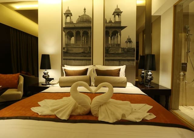 Deluxe King Room