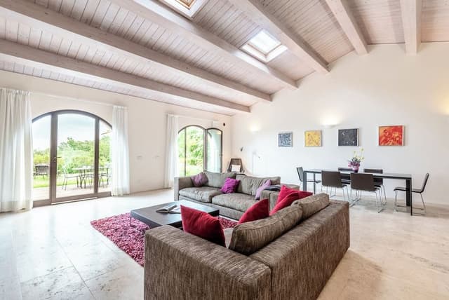 Grand Villa